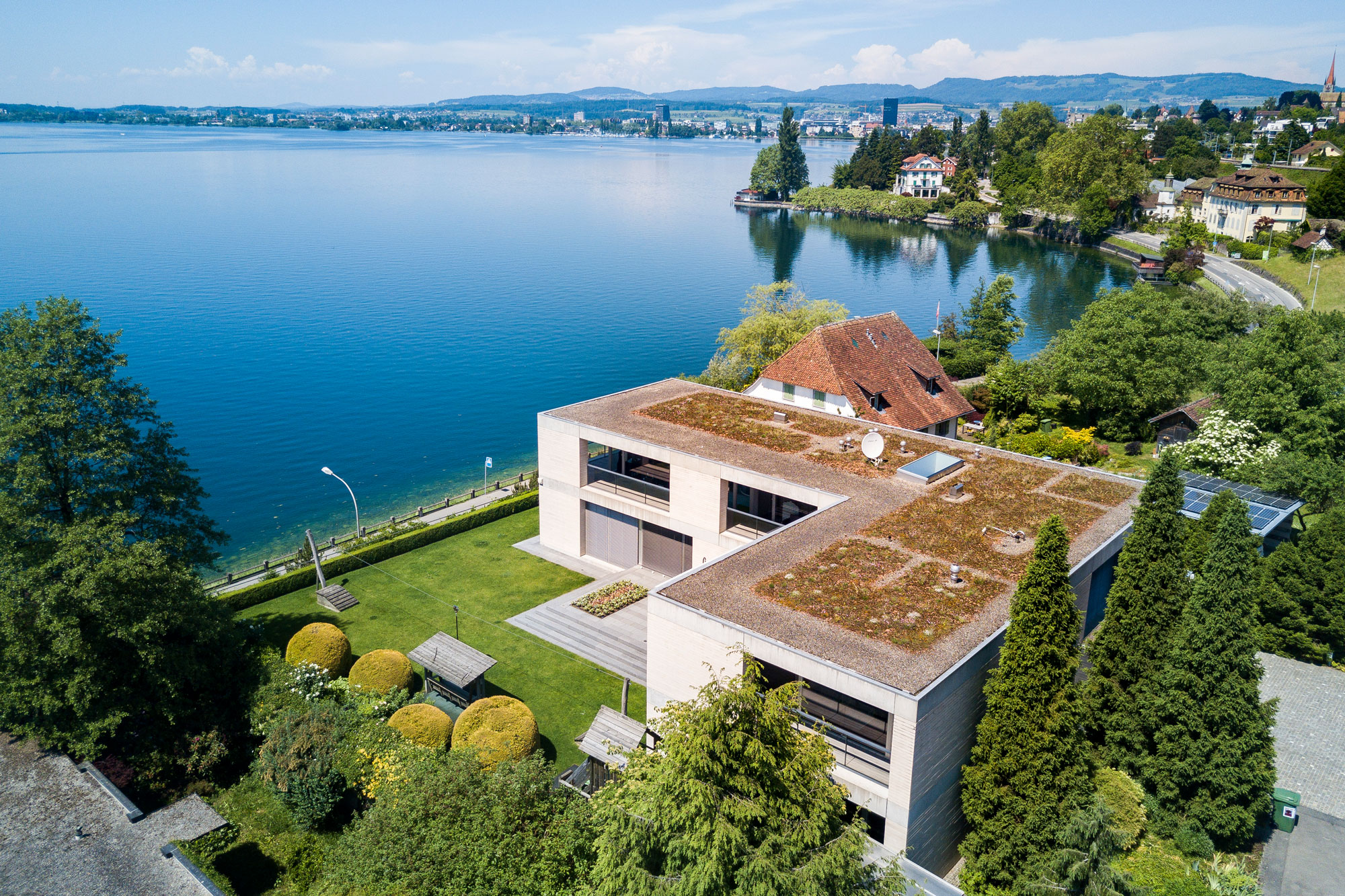 Privathaus Oberwil Erzinger Elektro Solutions AG Erzinger Audio